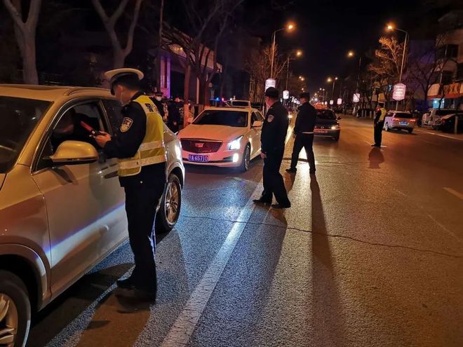 酒駕車被扣后多少天提車，酒駕扣車停車費多少錢一天